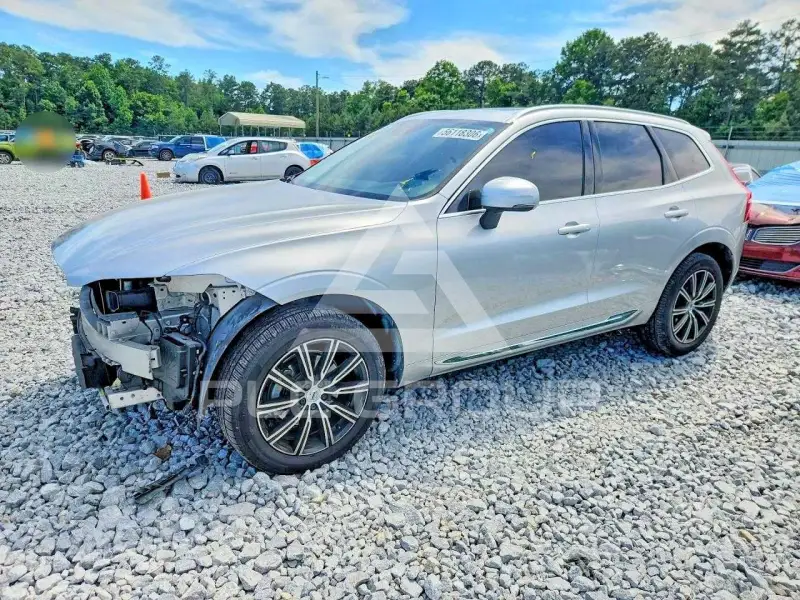 2019 Volvo XC60 photo
