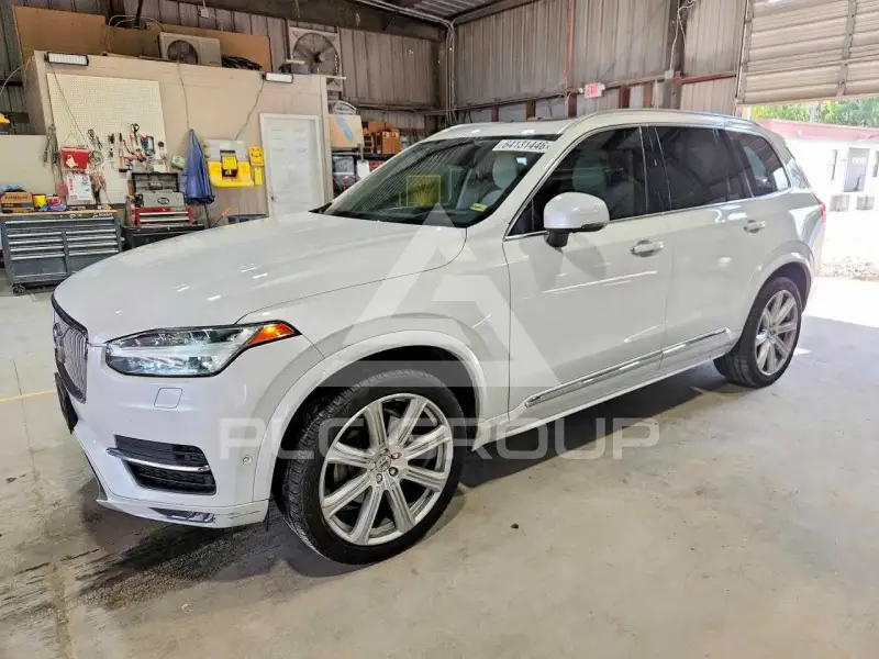 2019 Volvo XC90 фото