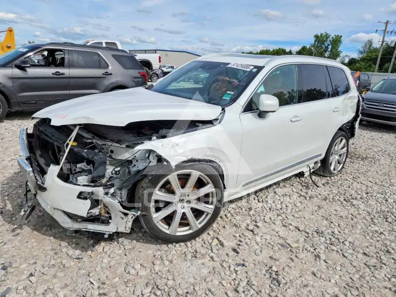 2019 Volvo XC90 фото
