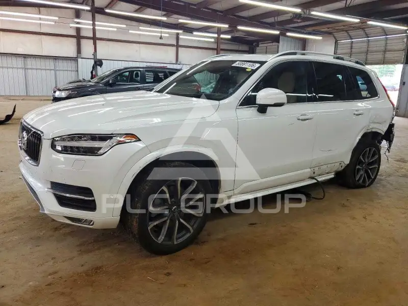 2019 Volvo XC90 photo