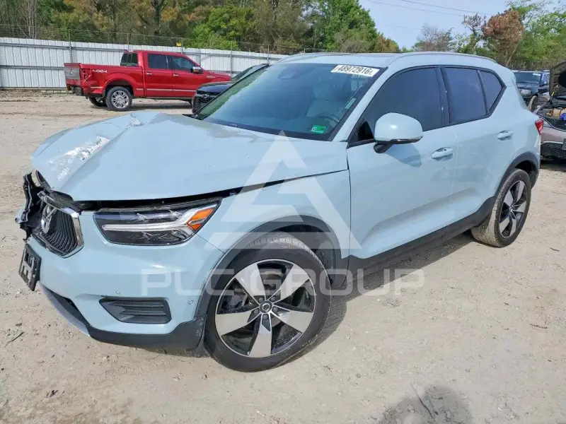 2019 Volvo XC40 фото