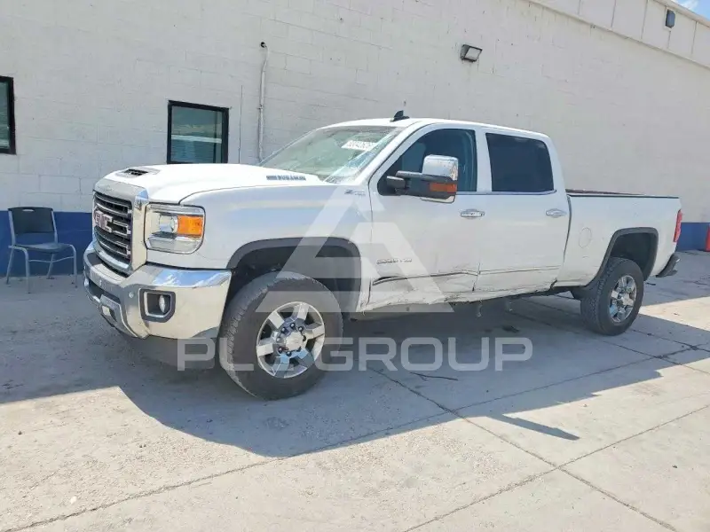 2019 GMC Sierra photo
