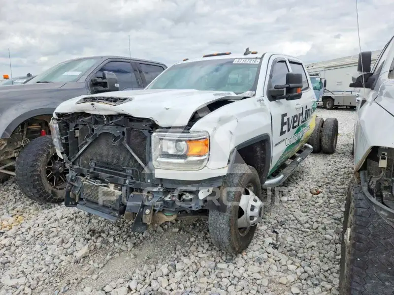 2019 GMC Sierra photo