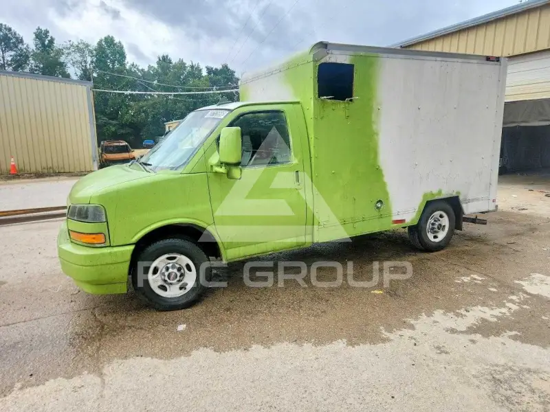 2019 GMC Savana фото