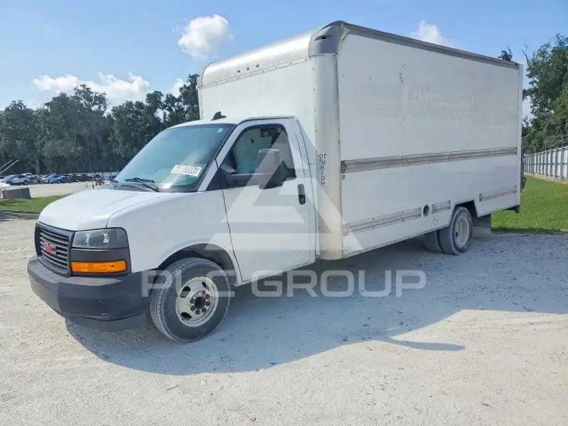 2019 GMC Savana фото