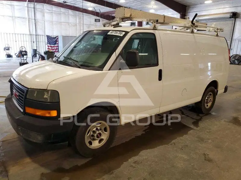 2019 GMC Savana photo