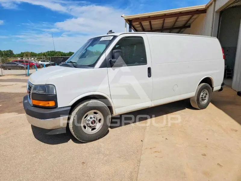 2019 GMC Savana фото