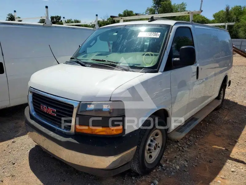 2019 GMC Savana photo