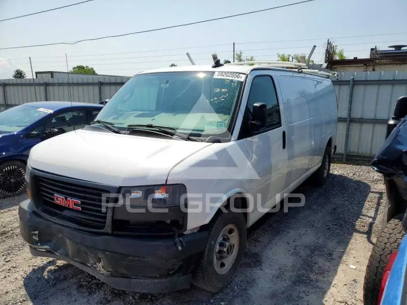 2019 GMC Savana фото