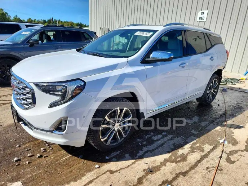 2019 GMC TERRAIN photo