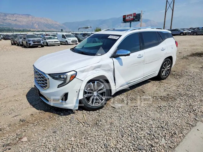 2019 GMC TERRAIN photo