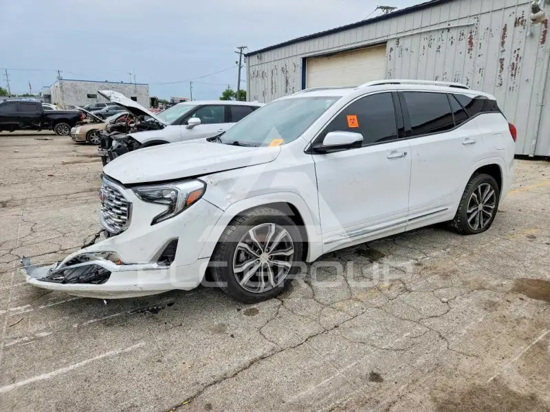 2019 GMC TERRAIN photo