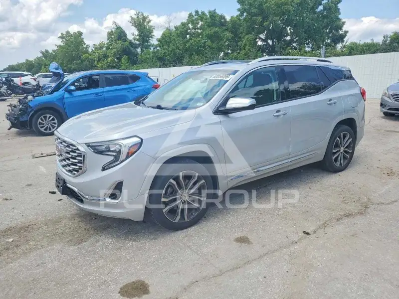 2019 GMC TERRAIN photo