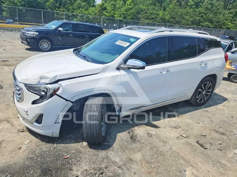 2019 GMC TERRAIN photo