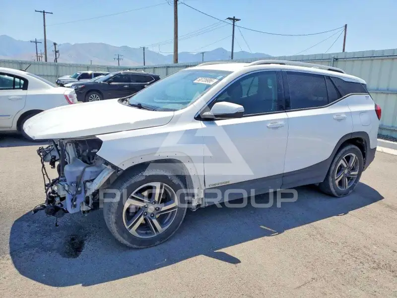 2019 GMC TERRAIN photo