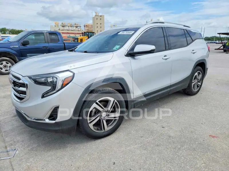 2019 GMC TERRAIN photo