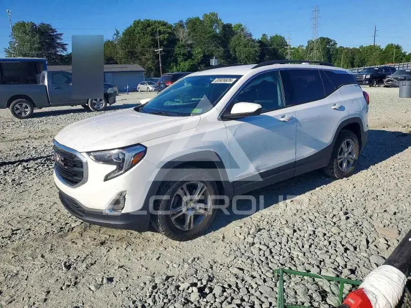 2019 GMC TERRAIN photo