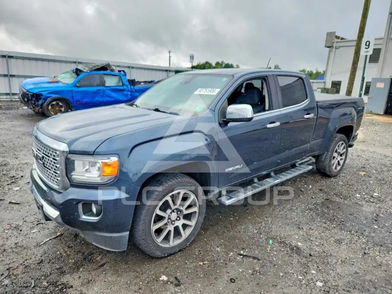 2019 GMC CANYON photo