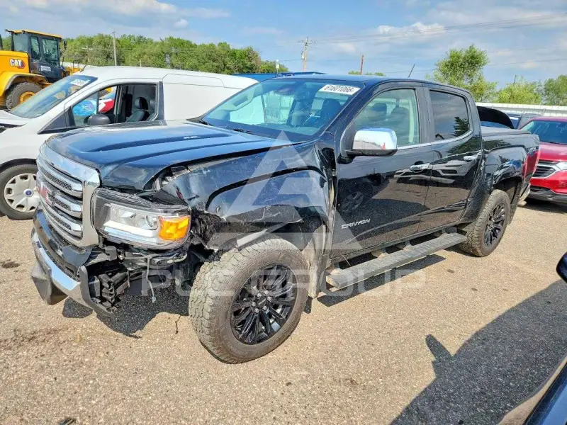 2019 GMC CANYON photo