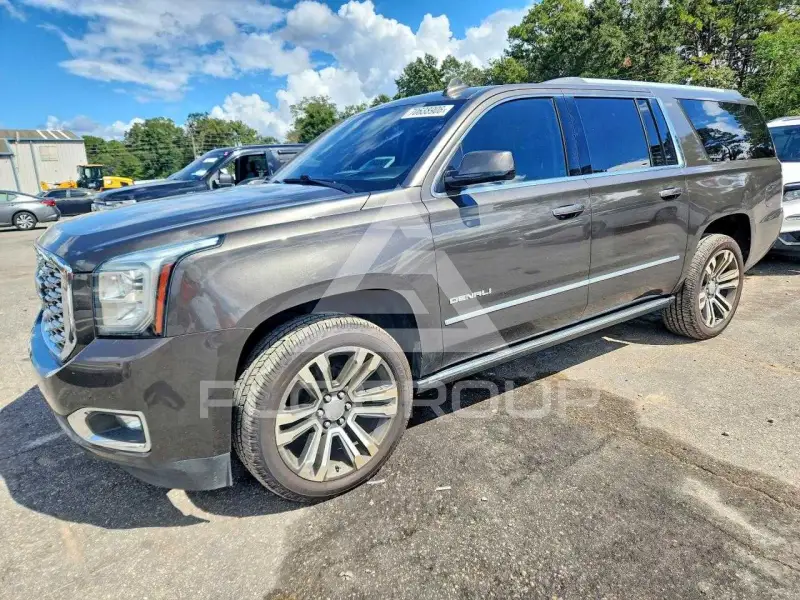 2019 GMC YUKON фото