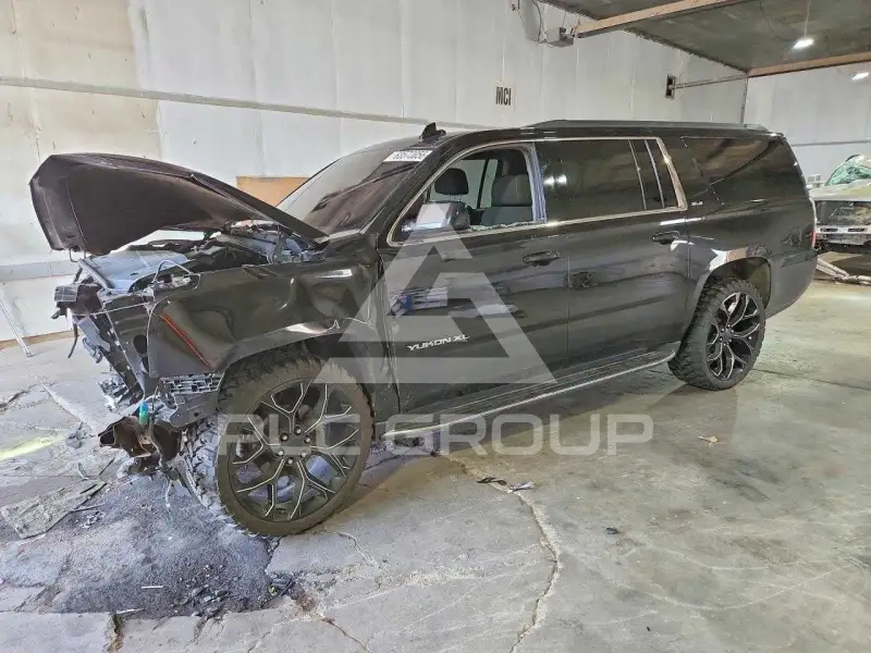 2019 GMC YUKON фото
