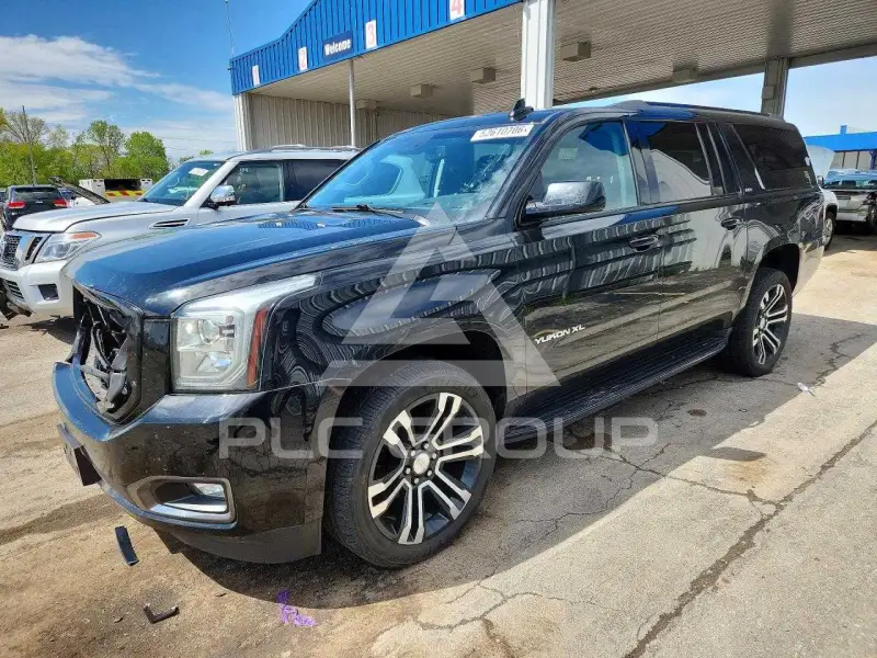 2019 GMC YUKON фото
