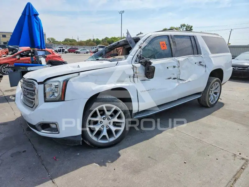 2019 GMC YUKON фото