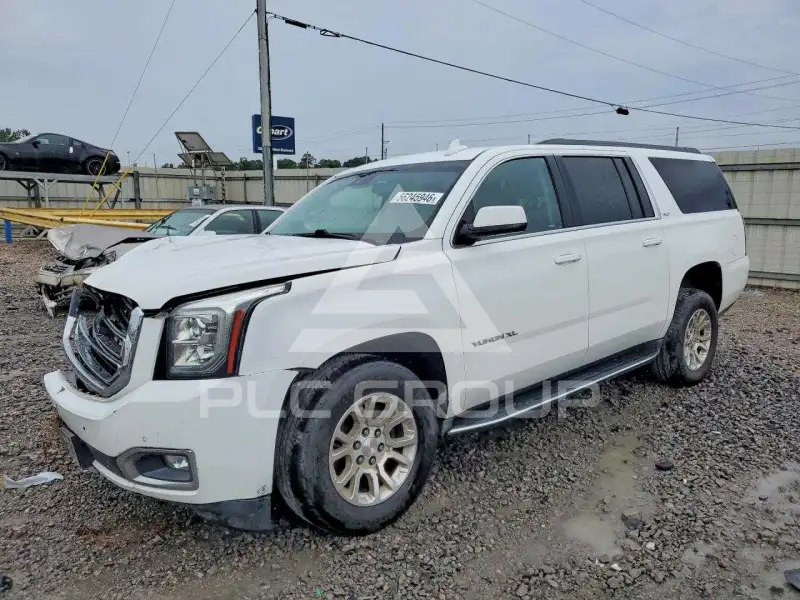 2019 GMC YUKON photo