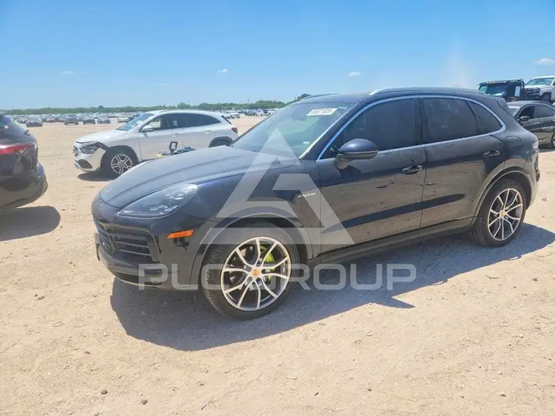 2019 Porsche Cayenne photo