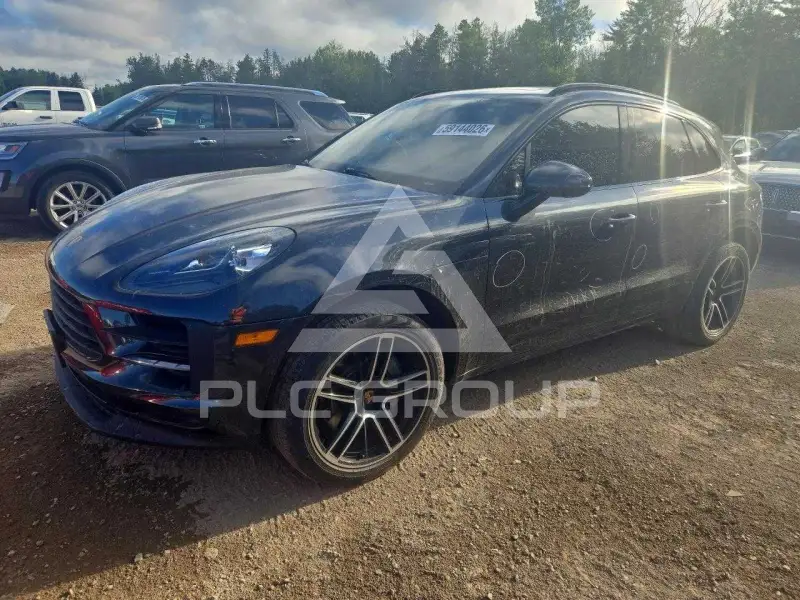 2019 Porsche MACAN photo