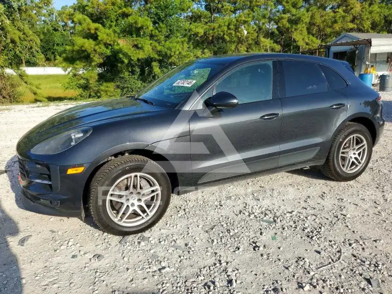 2019 Porsche MACAN photo
