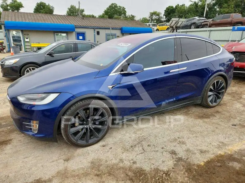 2019 Tesla Model X фото