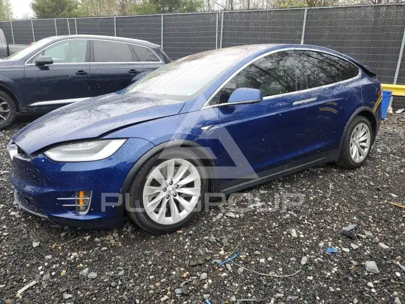 2019 Tesla Model X фото