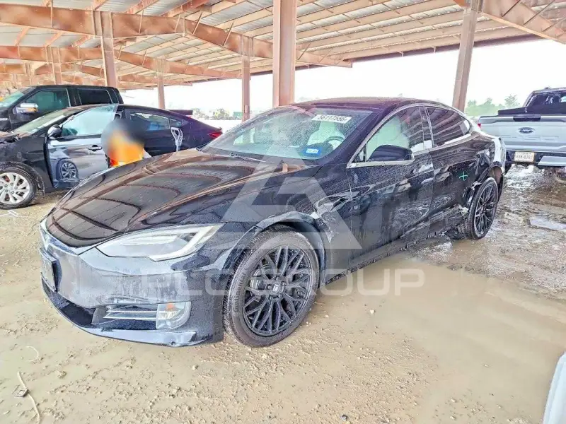 2019 Tesla Model S фото