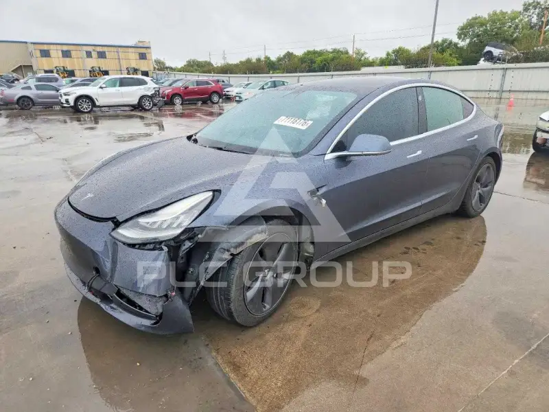 2019 Tesla Model 3 фото