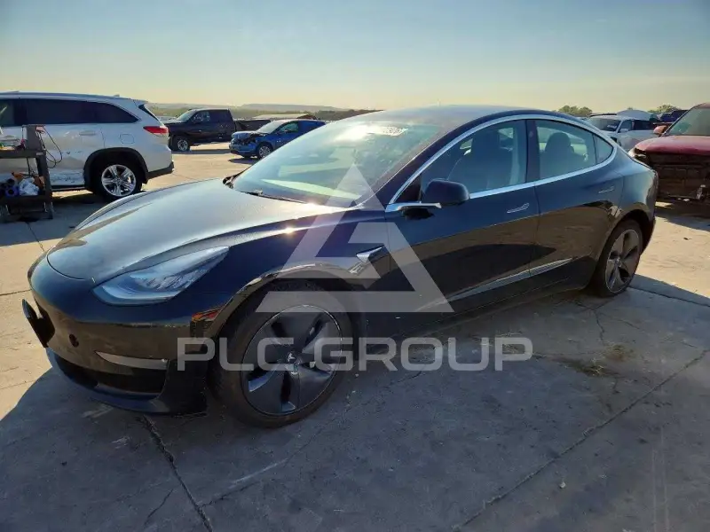 2019 Tesla Model 3 photo