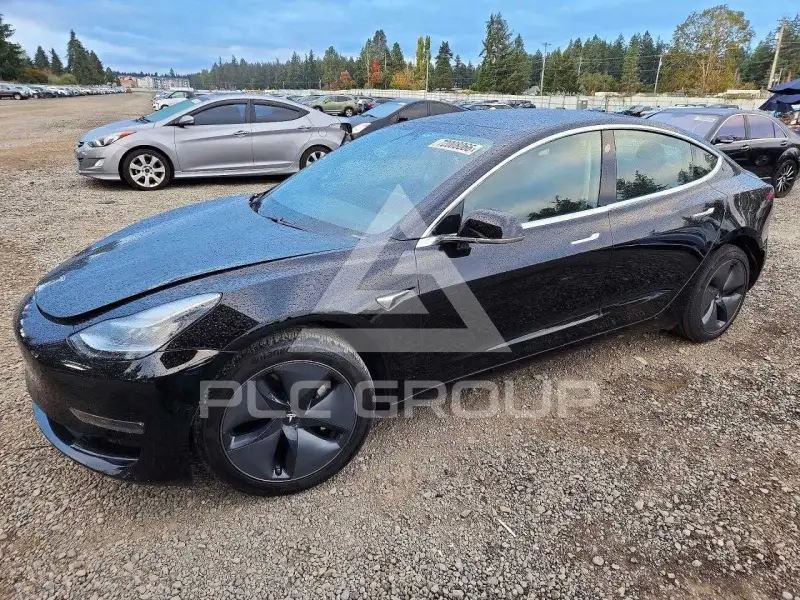 2019 Tesla Model 3 фото