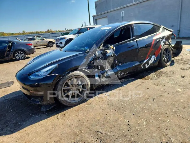2019 Tesla Model 3 фото