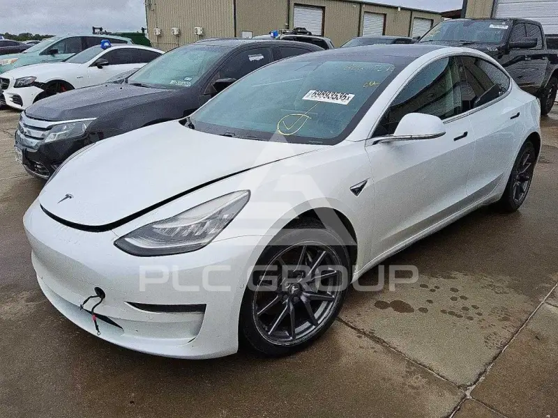 2019 Tesla Model 3 photo