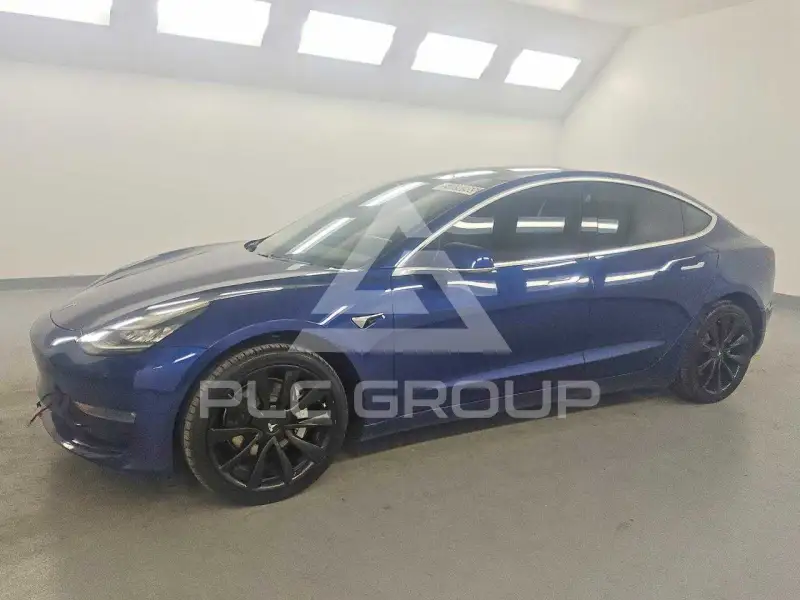 2019 Tesla Model 3 фото