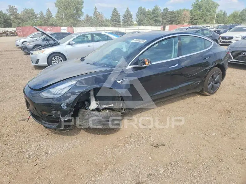 2019 Tesla Model 3 фото