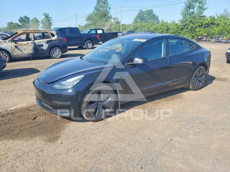 2019 Tesla Model 3 фото