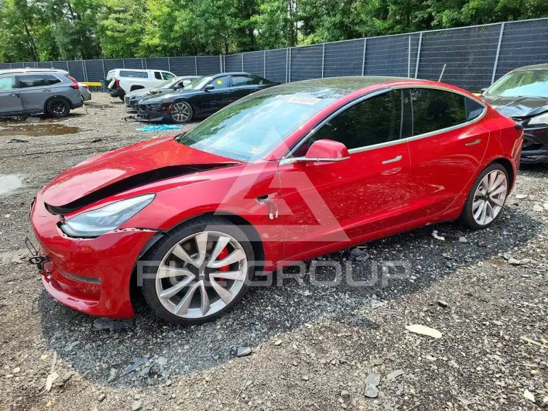 2019 Tesla Model 3 photo