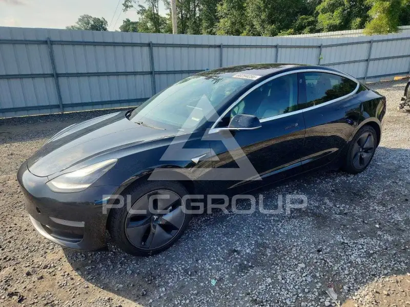 2019 Tesla Model 3 фото