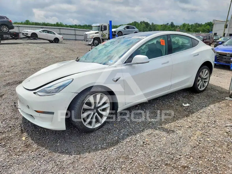 2019 Tesla Model 3 фото