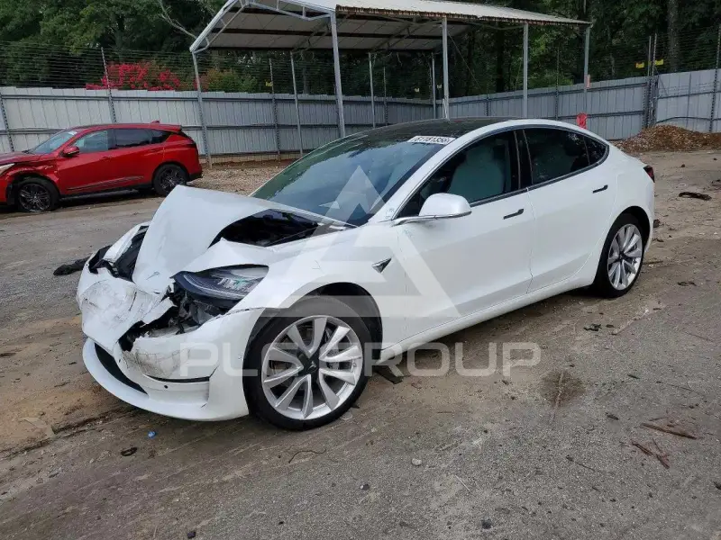 2019 Tesla Model 3 фото