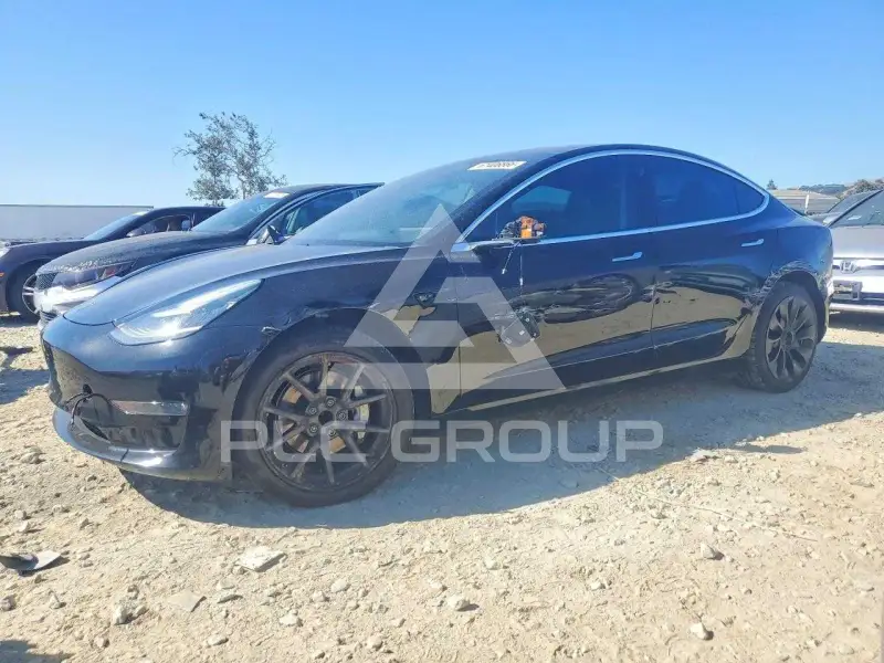 2019 Tesla Model 3 photo