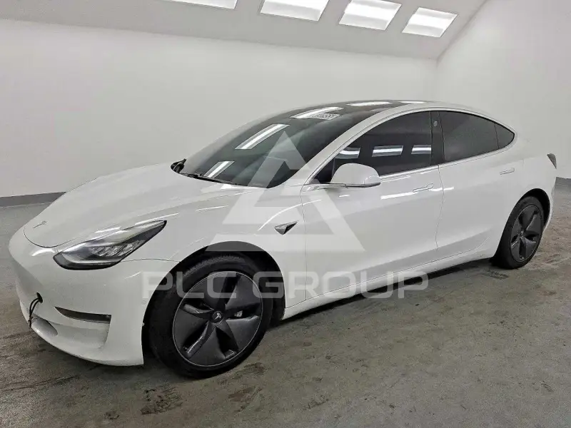 2019 Tesla Model 3 фото