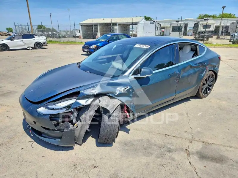 2019 Tesla Model 3 photo
