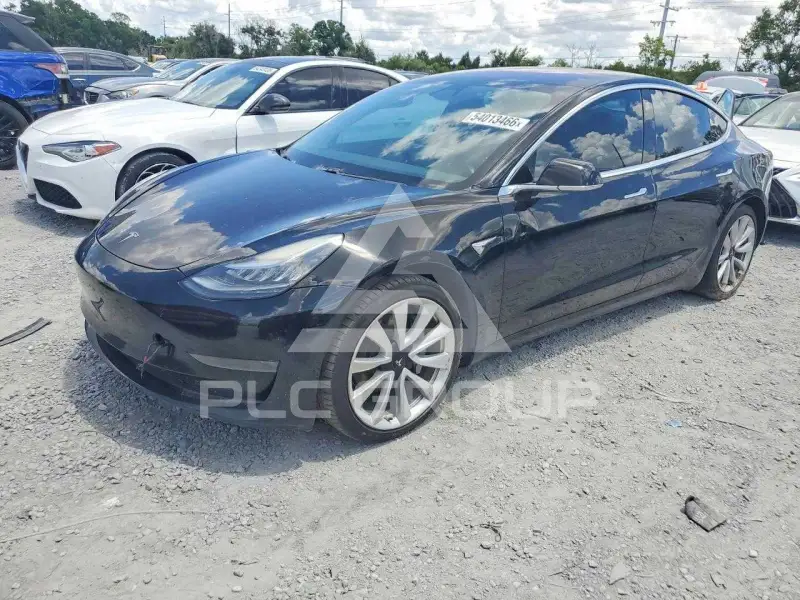 2019 Tesla Model 3 фото